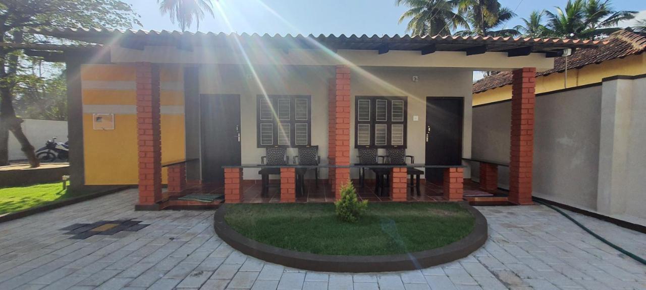 Coastal Hideoout Family Cottages Malpe ภายนอก รูปภาพ